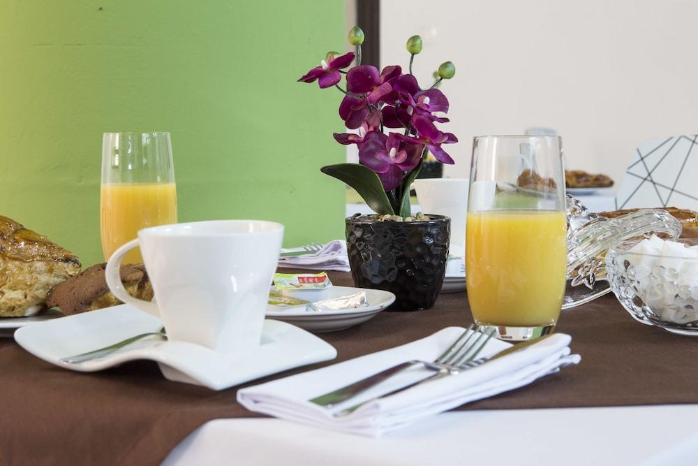 Wakola Hotel Fass 다카르 외부 사진